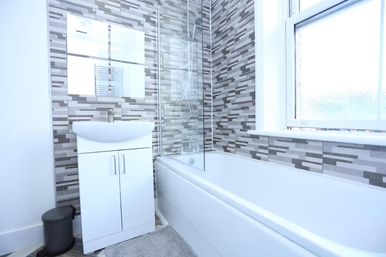 London Town Apartment- Lewisham Экстерьер фото