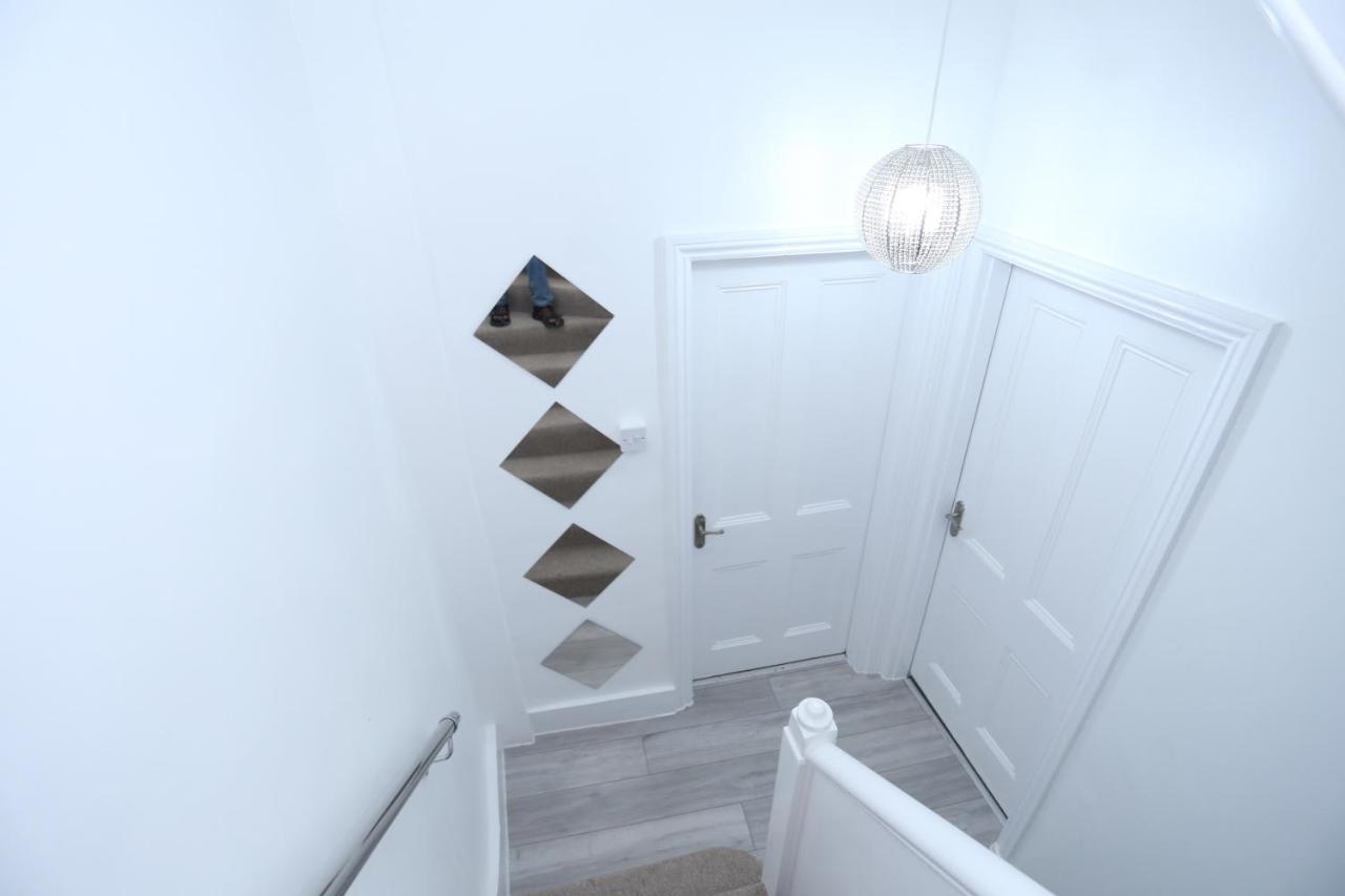 London Town Apartment- Lewisham Экстерьер фото